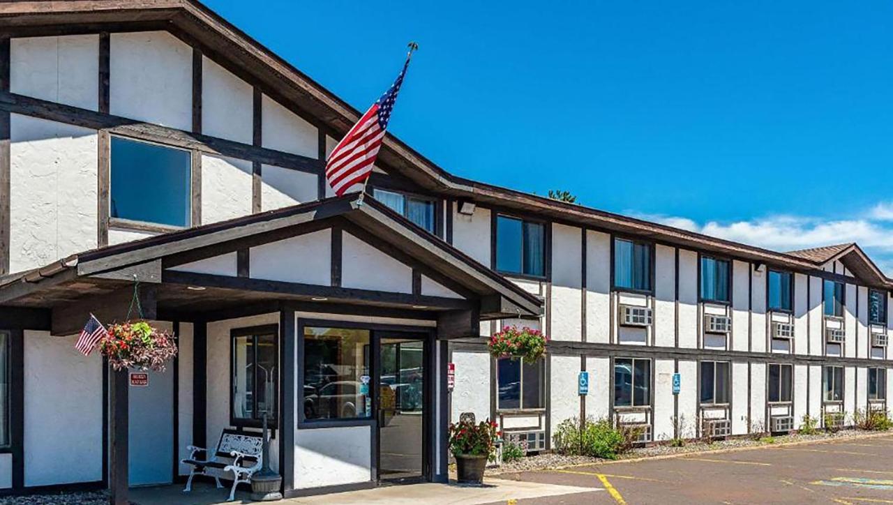 Magnuson Hotel Ironwood Exterior photo